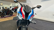 BMW M1000 RR